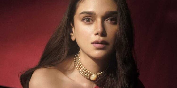 Aditi Rao Hydari: A Vision of Timeless Elegance and Fashion Brilliance