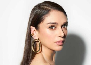 Aditi Rao Hydari, a paragon of grace and style, wowed the fashion world with her recent all-black look.